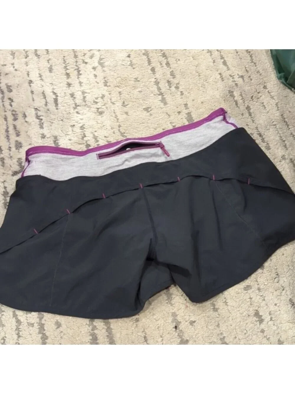 Lululemon Turbo Run Short black / Wee Are From Space / purple